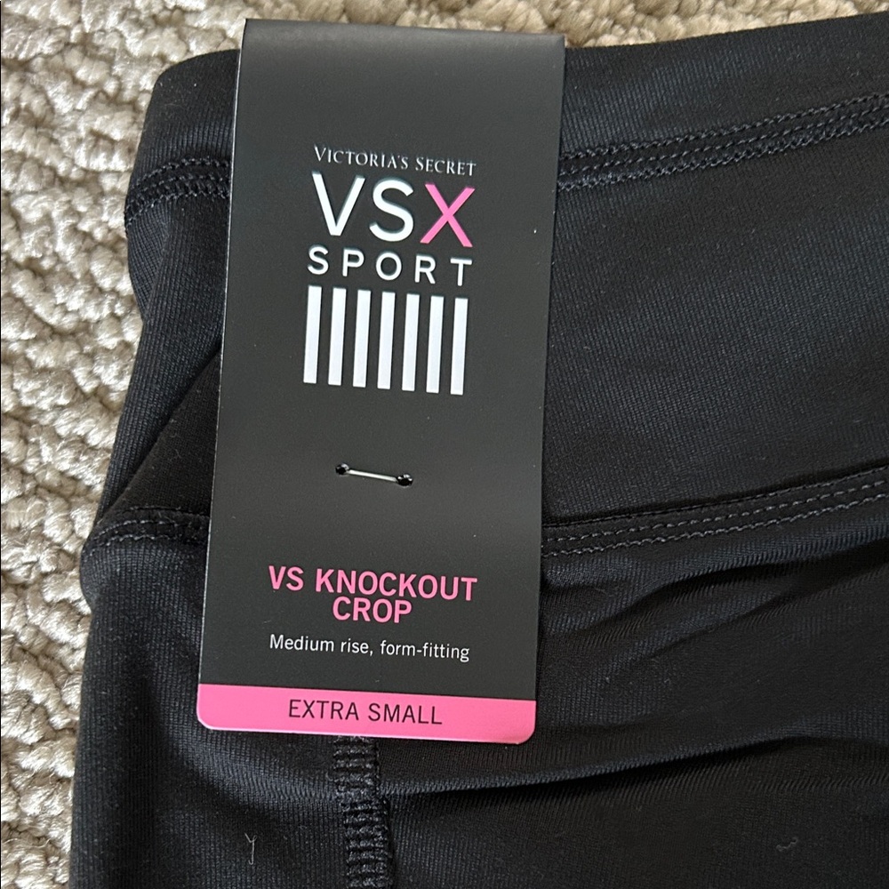 Victoria's Secret VSX Sport Knockout Crop in Black